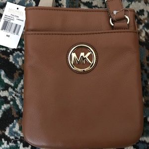 Michael kors crossbody handbag